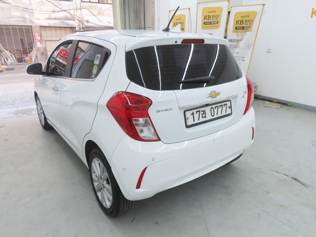 Chevrolet Spark - Vista 4