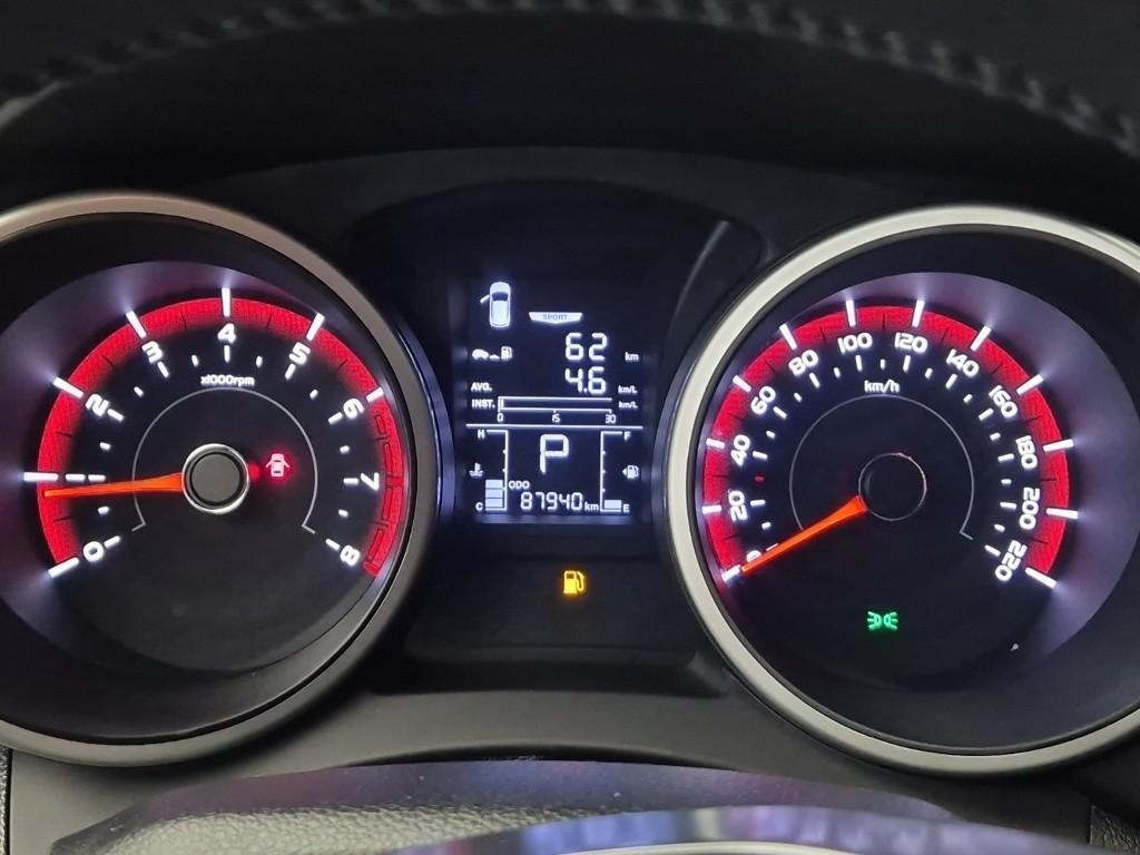 Ssangyong Tivoli - Vista 5