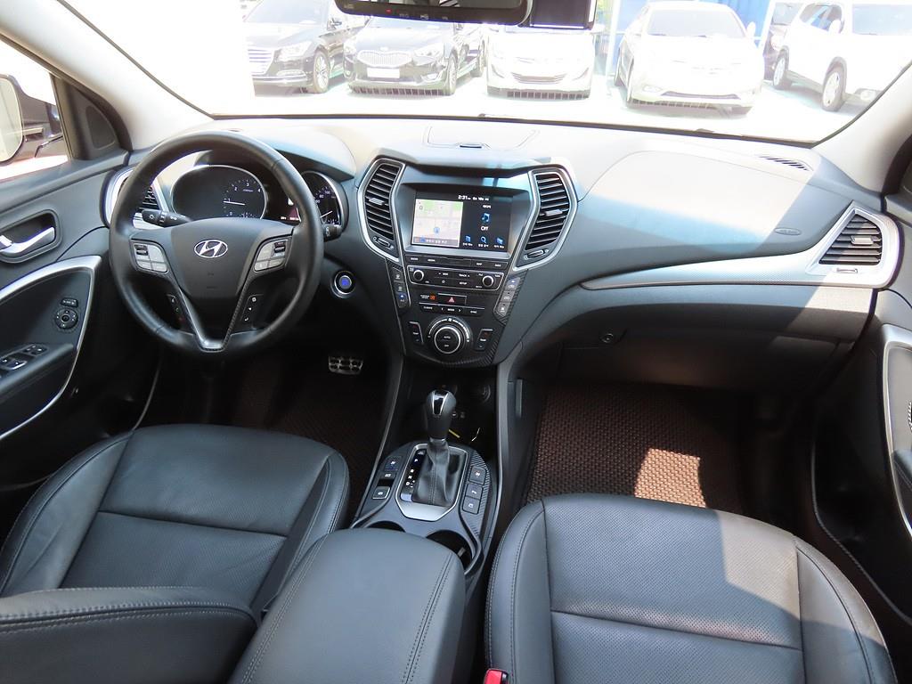 HYUNDAI Maxcruz - Vista 5
