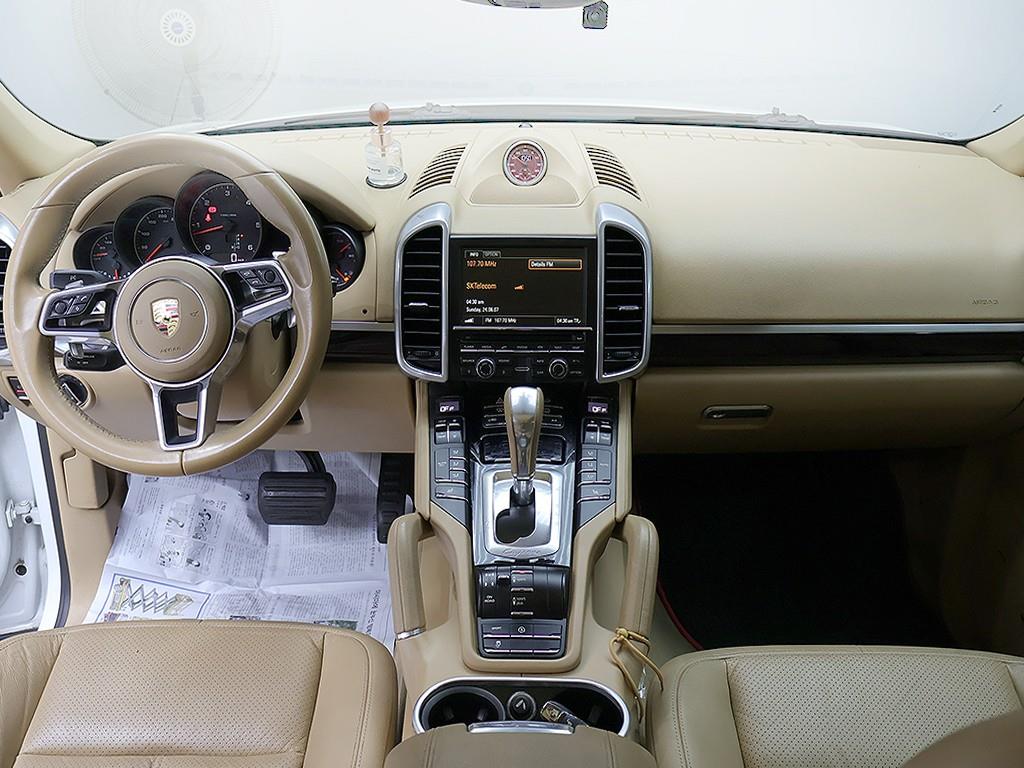 Porsche Cayenne - Vista 5