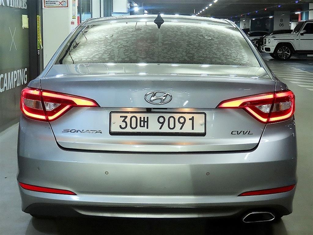 HYUNDAI Sonata - Vista 5