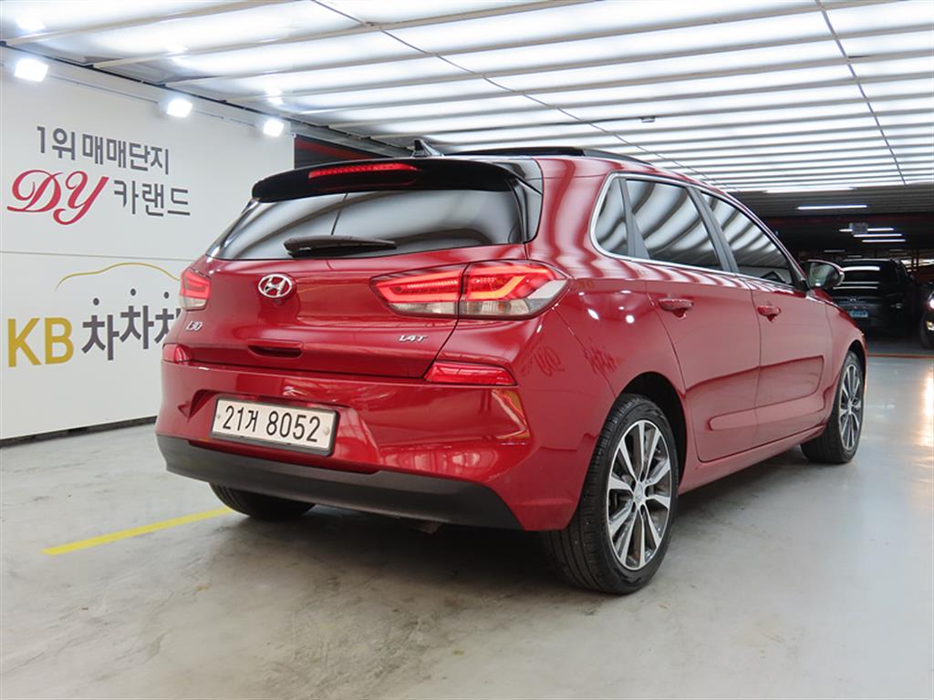 HYUNDAI i30 - Vista 4