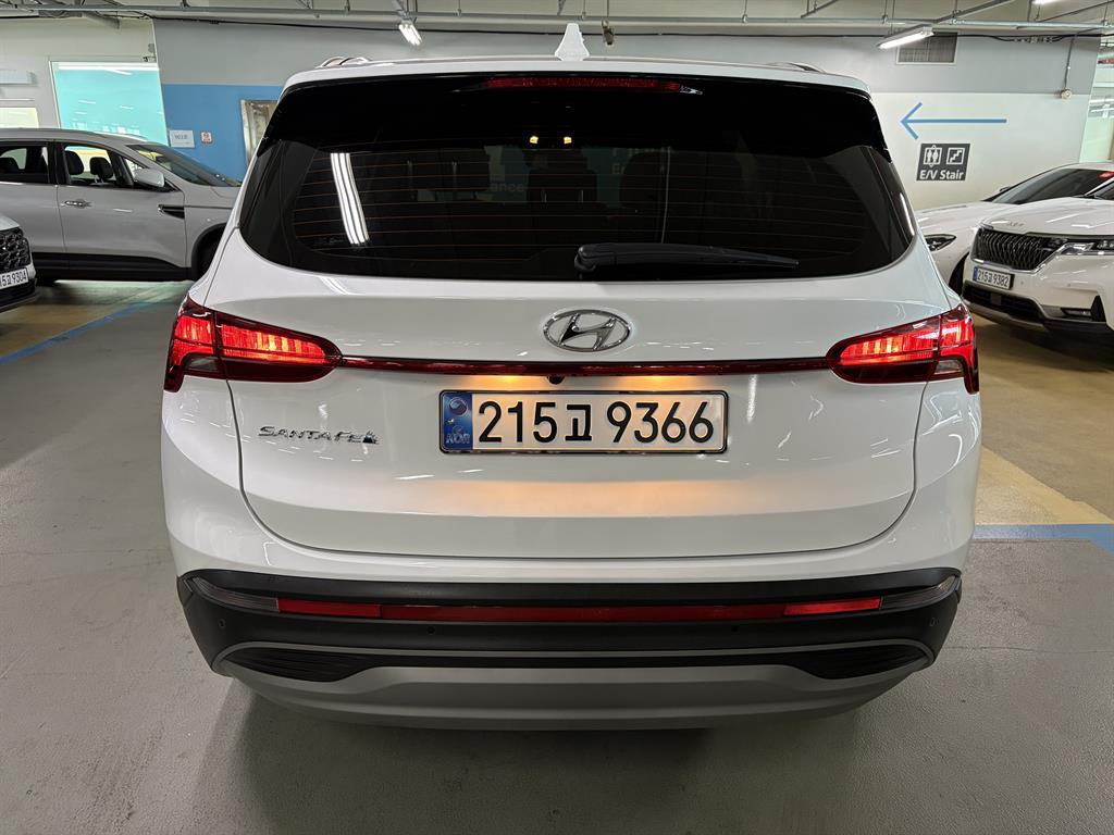 HYUNDAI Santa Fe - Vista 5