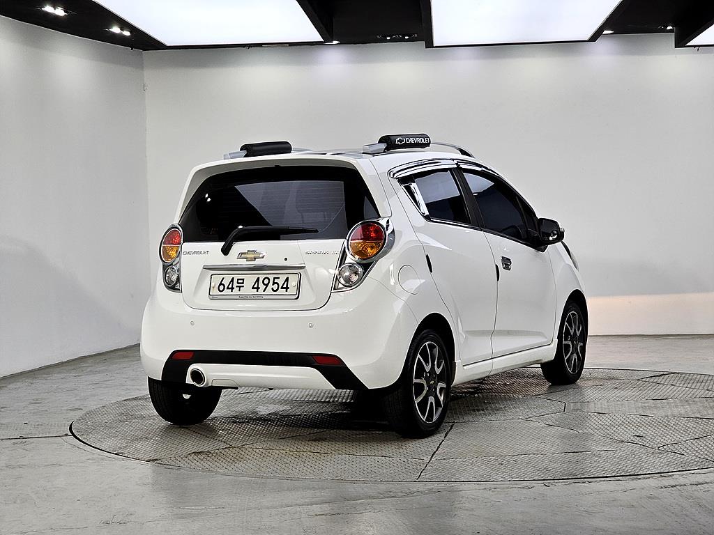 Chevrolet Spark - Vista 4