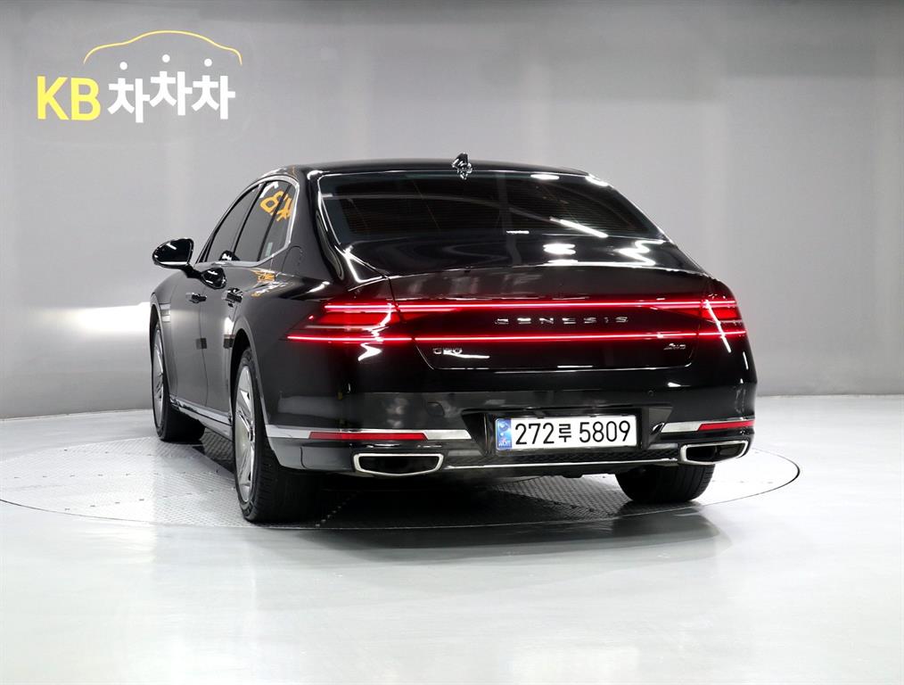 Genesis G90 - Vista 4