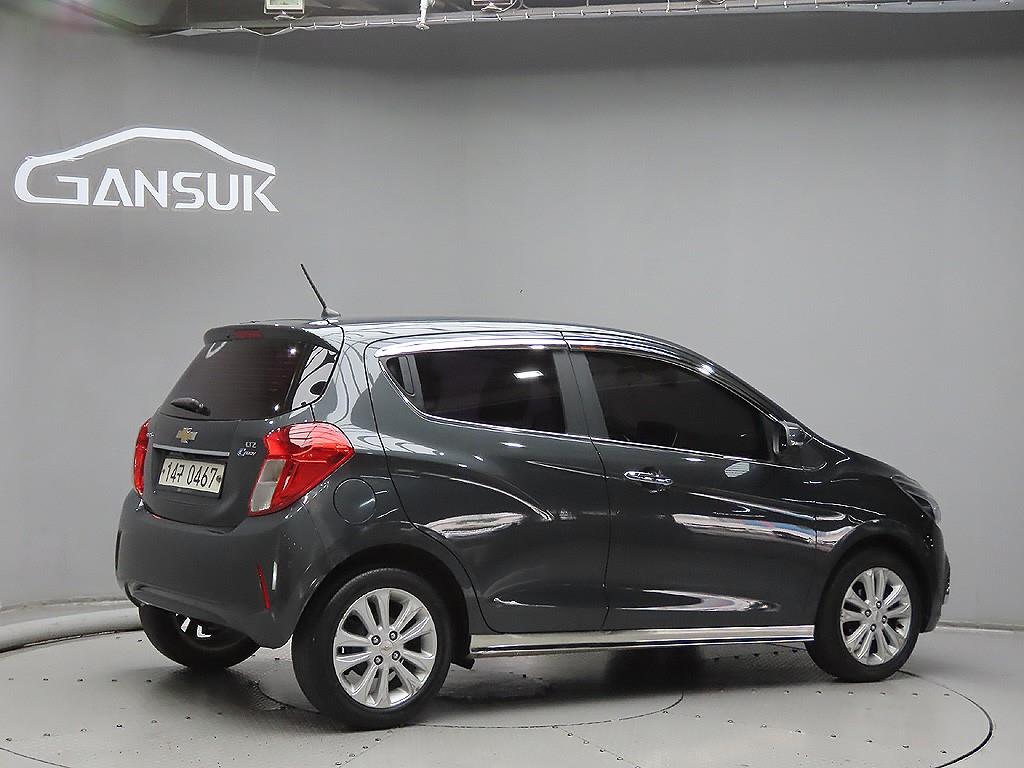 Chevrolet Spark - Vista 4