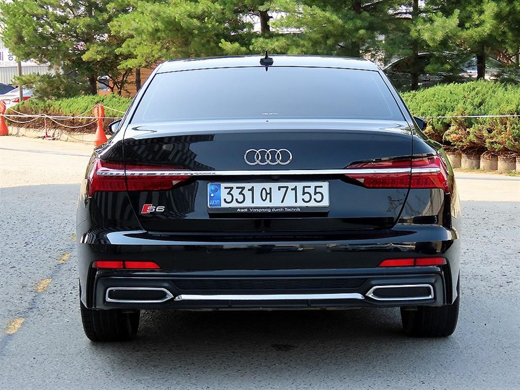 Audi A6 - Vista 4