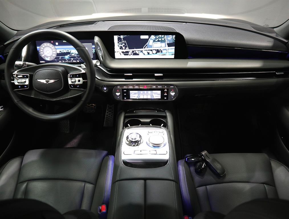 Genesis G90 - Vista 5