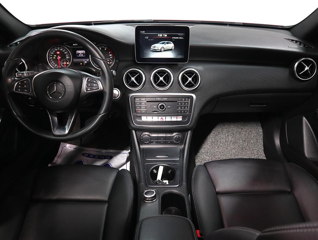 Mercedes Benz A Class - Vista 5