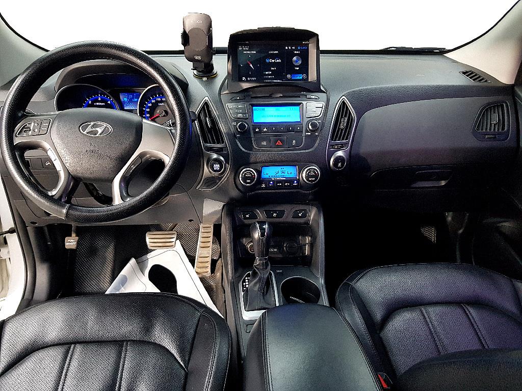 HYUNDAI Tucson - Vista 5
