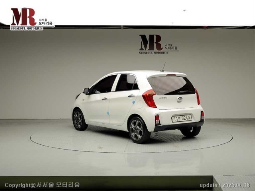 KIA Morning - Vista 4