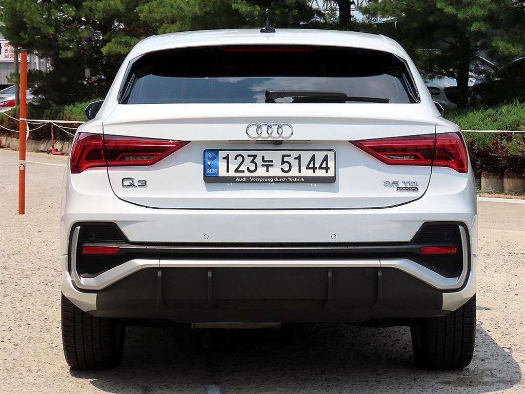 Audi Q3 - Vista 4