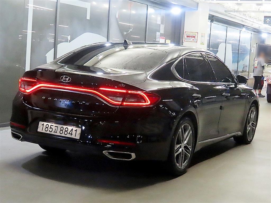 HYUNDAI Grandeur - Vista 4