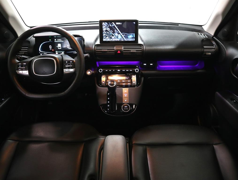HYUNDAI Casper - Vista 5
