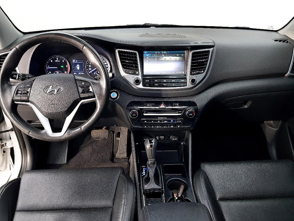 HYUNDAI Tucson - Vista 5