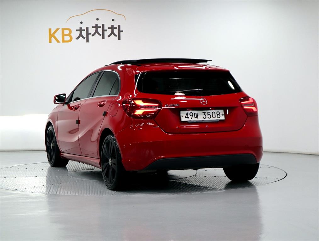 Mercedes Benz A Class - Vista 4