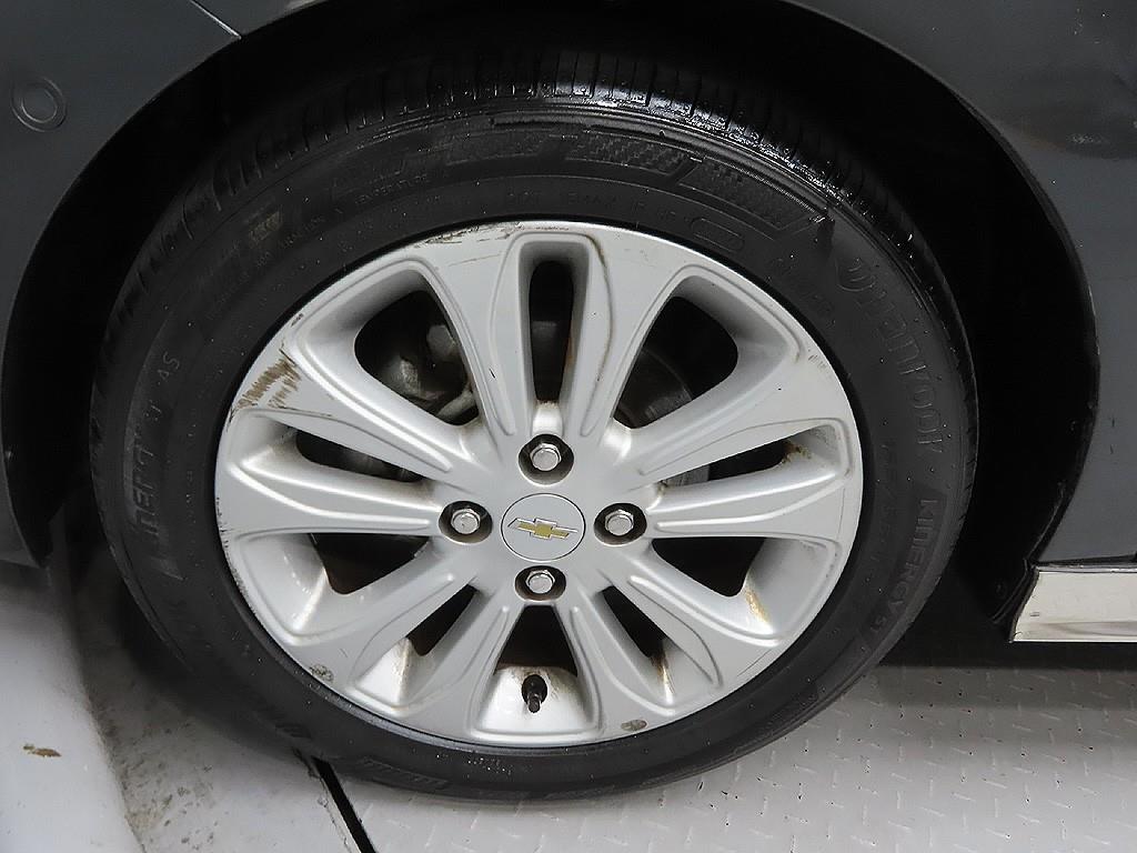 Chevrolet Spark - Vista 5