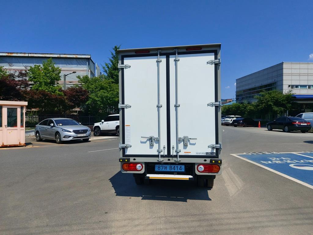 Small Truck Normal Box(High Deck) - Vista 4