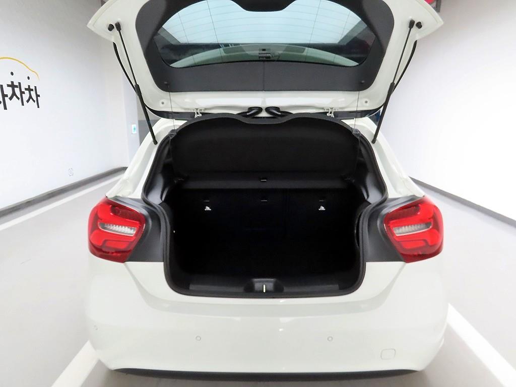 Mercedes Benz A Class - Vista 5