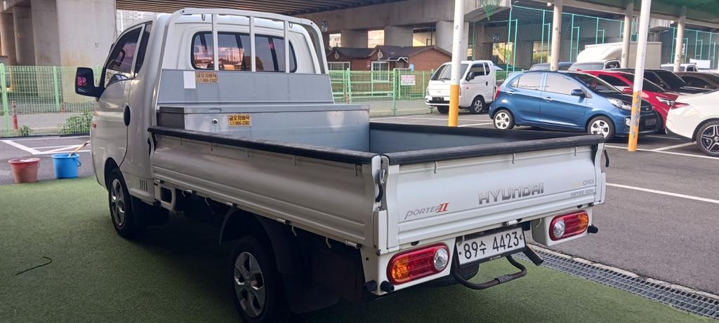 Small Truck Cargo (small) - Vista 4