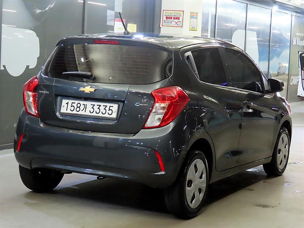 Chevrolet Spark - Vista 4