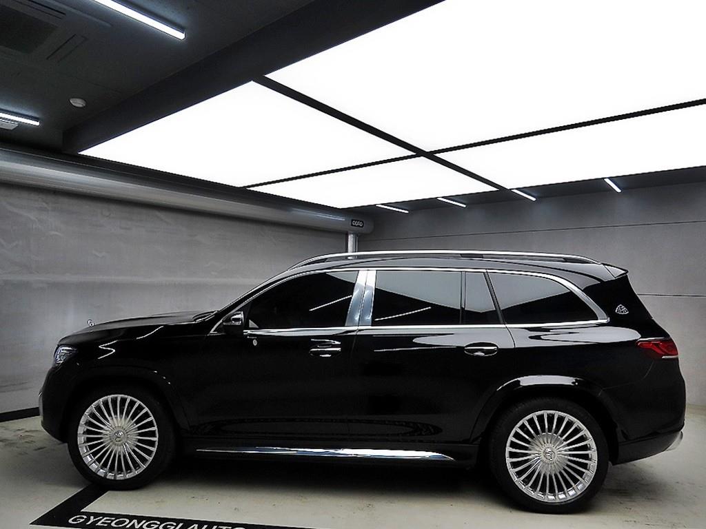Mercedes Benz GLS Class - Vista 4