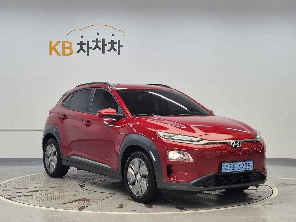 HYUNDAI Kona - Vista 4