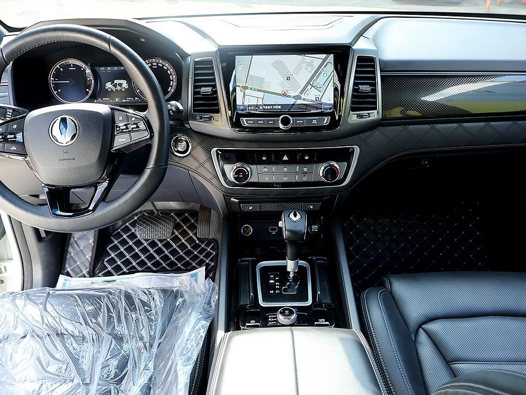 Ssangyong Rexton - Vista 5