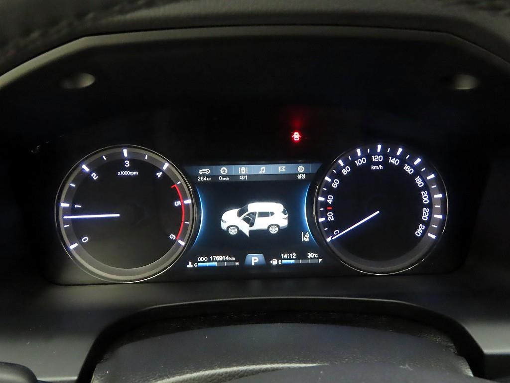 Ssangyong Rexton - Vista 5