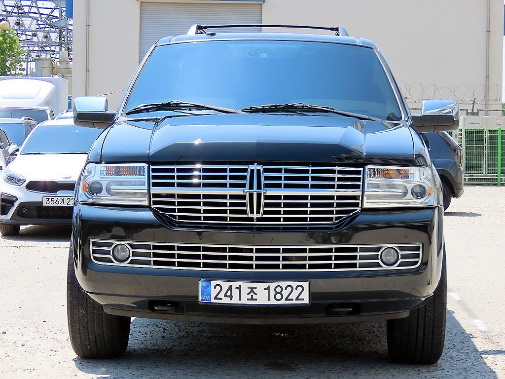 네비게이터 5.4L V8 2014년식