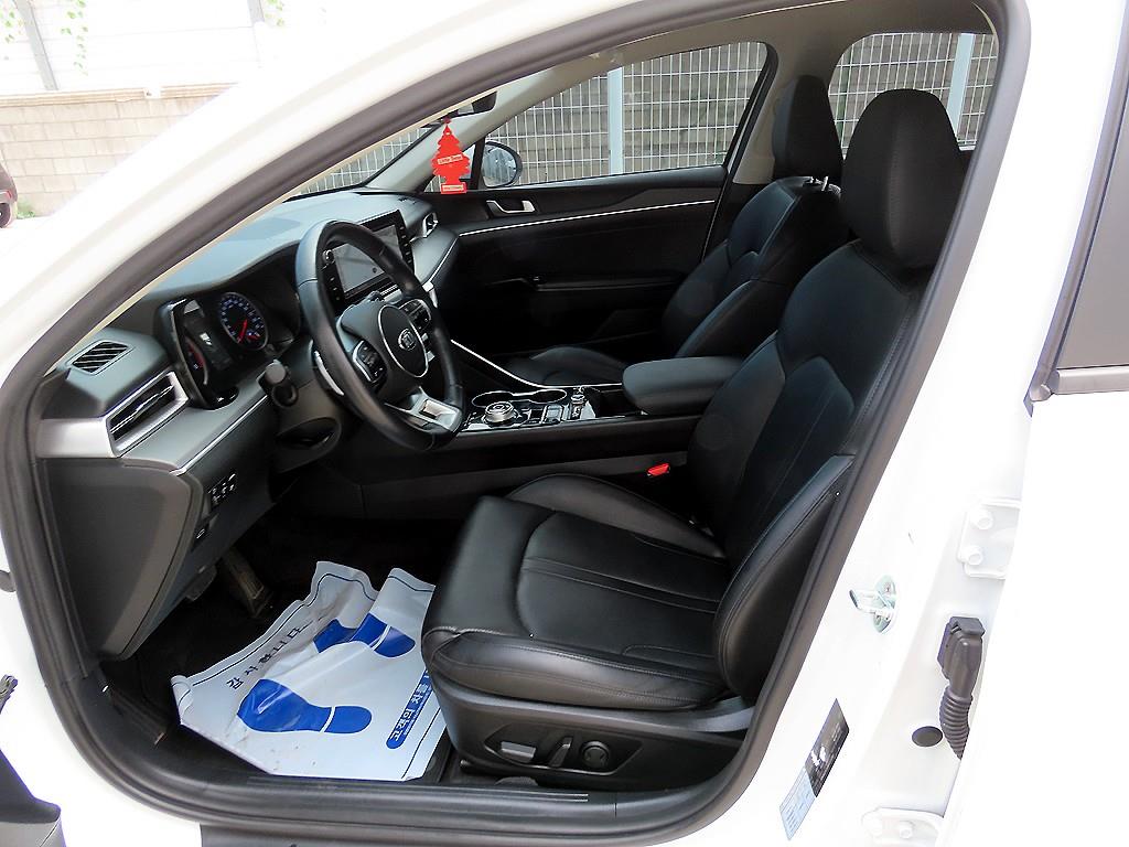 KIA K5 - Vista 5