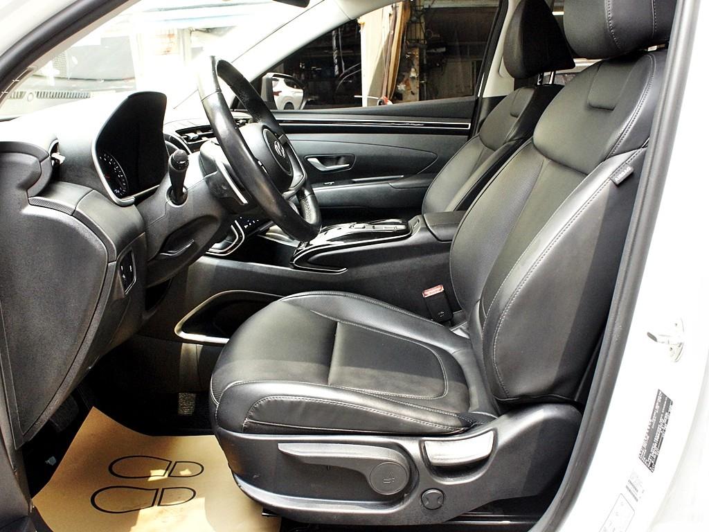 HYUNDAI Tucson - Vista 5