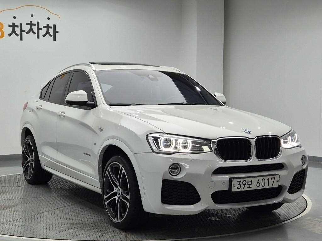 BMW X4 - Vista 4