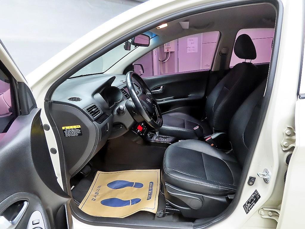 KIA Morning - Vista 5