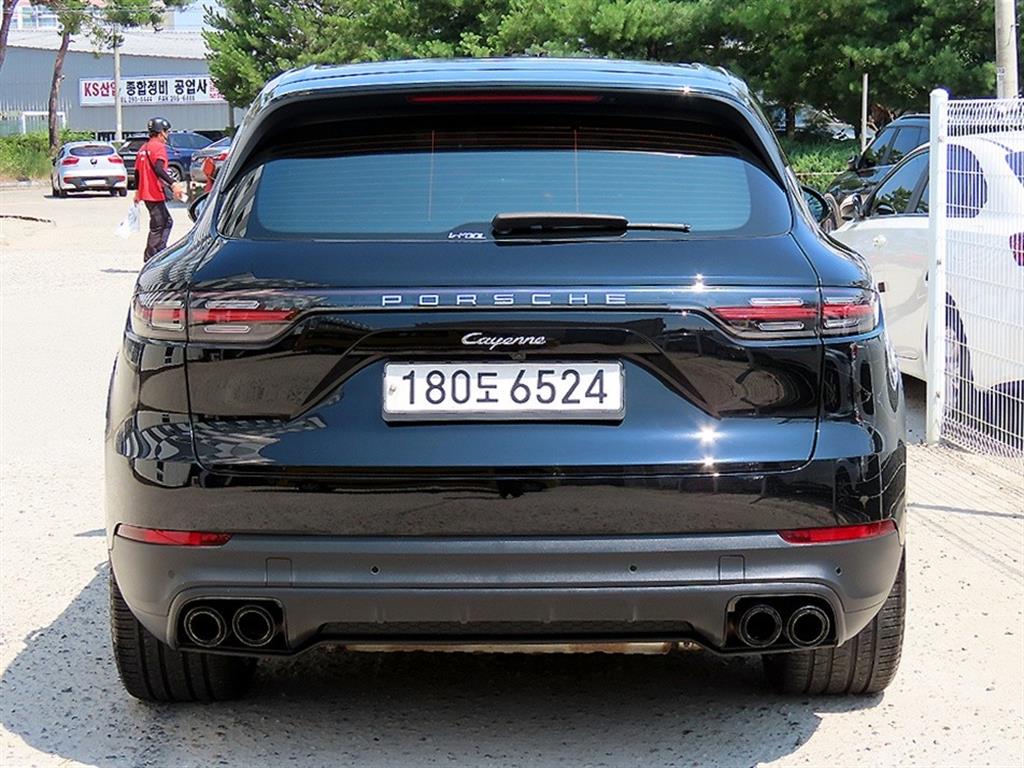 Porsche Cayenne - Vista 4