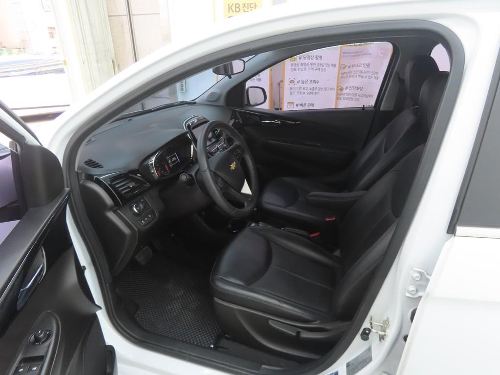 Chevrolet Spark - Vista 5