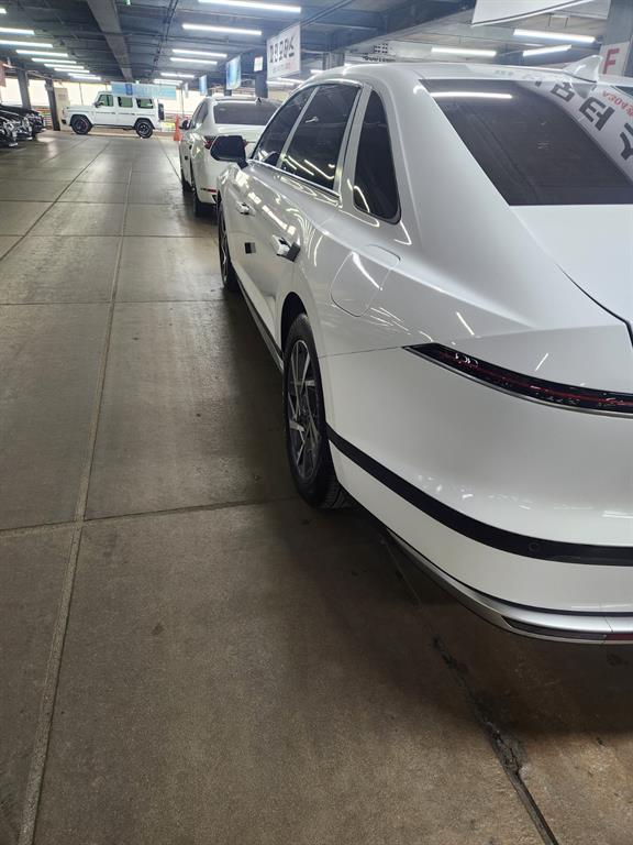 HYUNDAI Grandeur - Vista 4