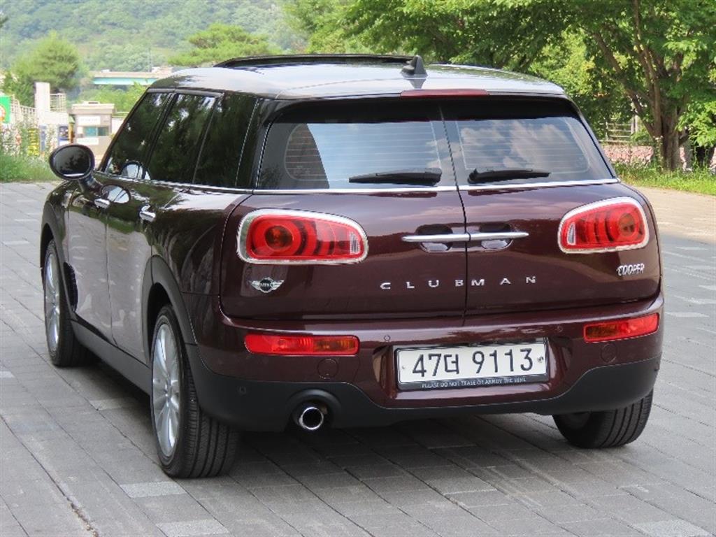 Mini Clubman - Vista 4