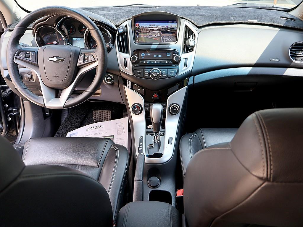 Chevrolet Cruise - Vista 5