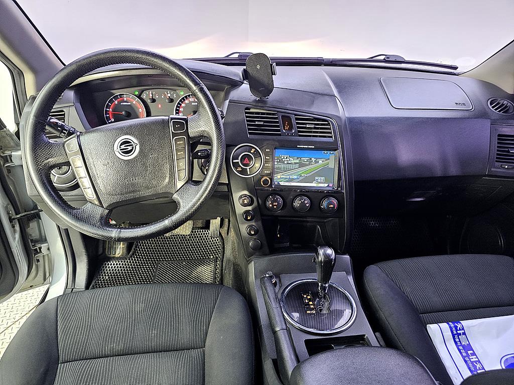 Ssangyong Korando - Vista 5