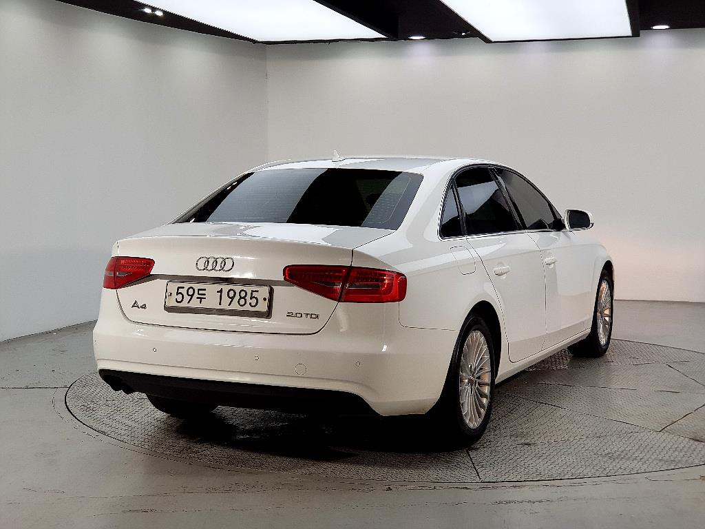 Audi A4 - Vista 4