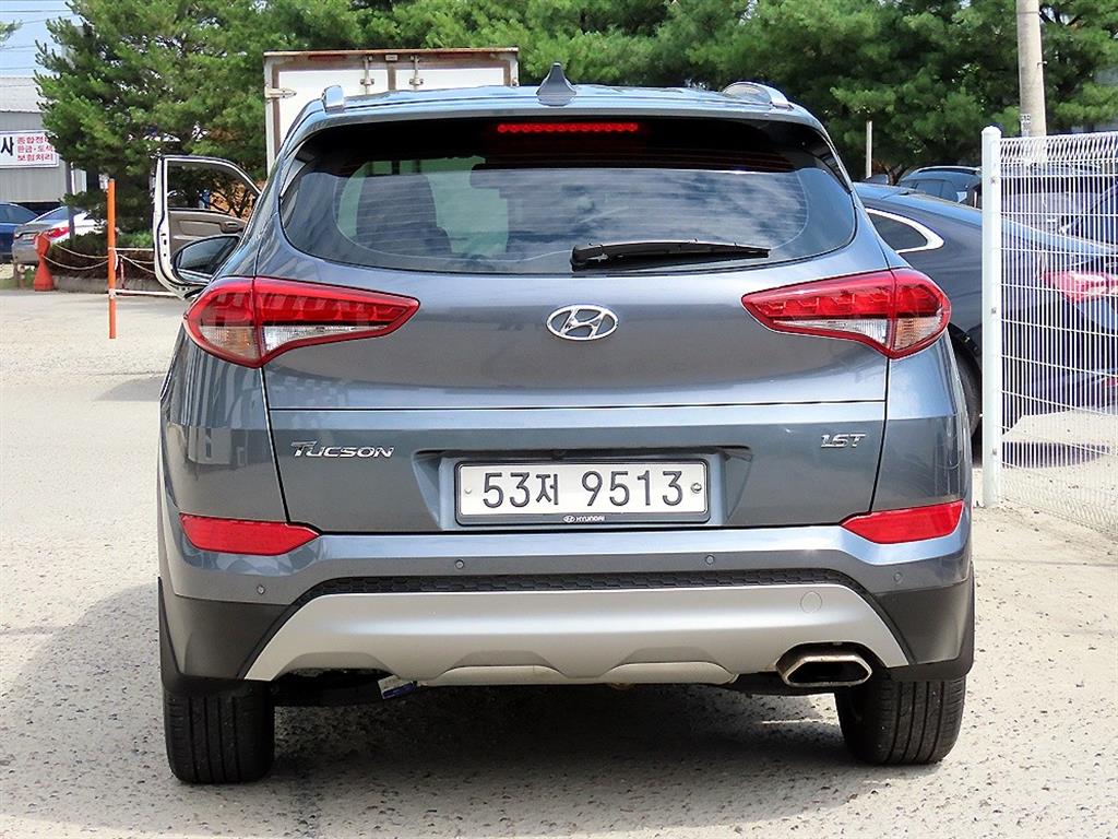 HYUNDAI Tucson - Vista 4