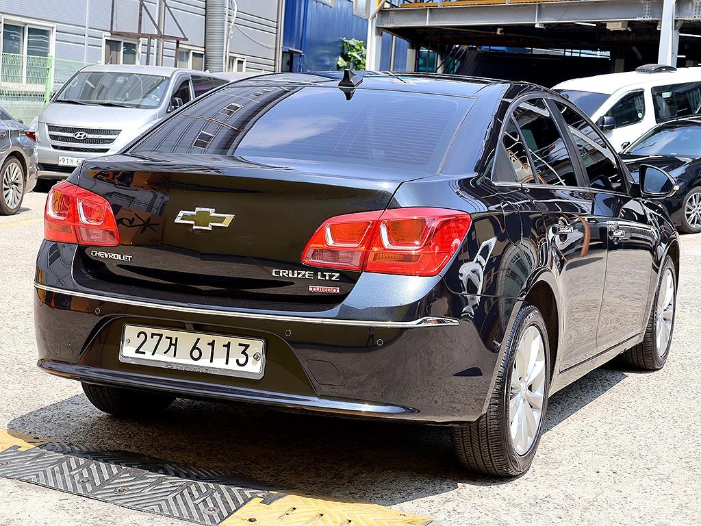 Chevrolet Cruise - Vista 4