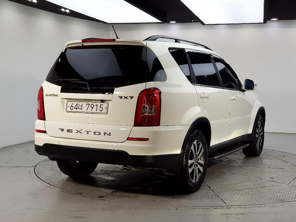 Ssangyong Rexton - Vista 4