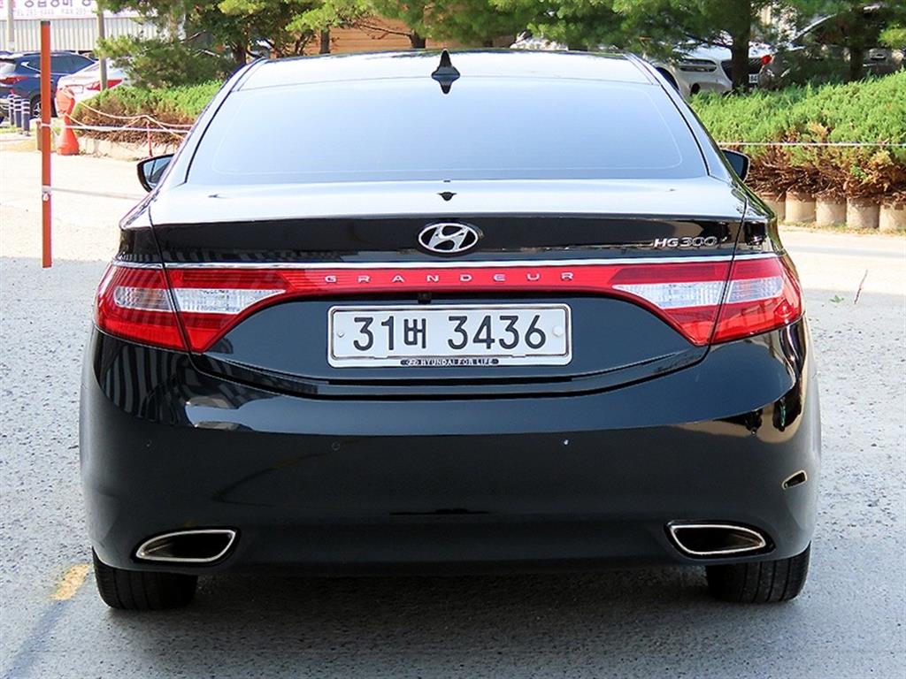 HYUNDAI Grandeur - Vista 4