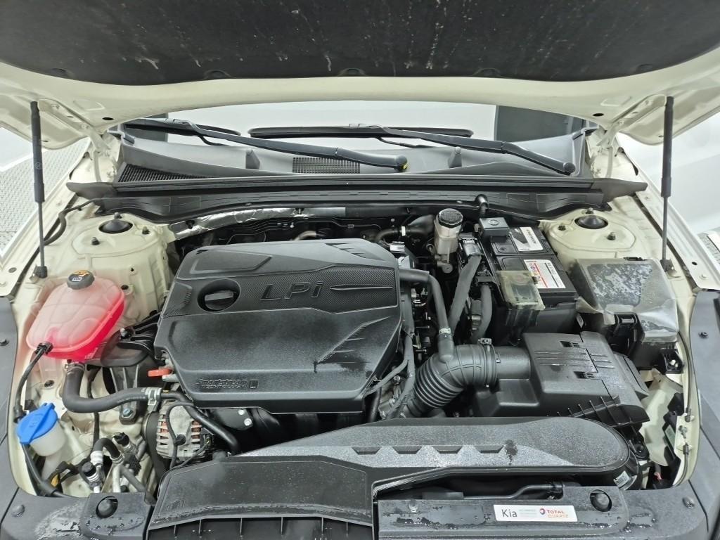 KIA K5 - Vista 5
