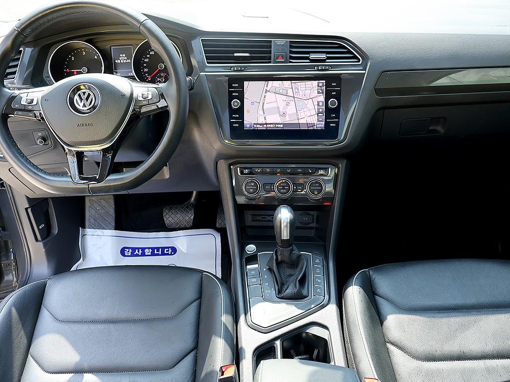 Volkswagen Tiguan - Vista 5