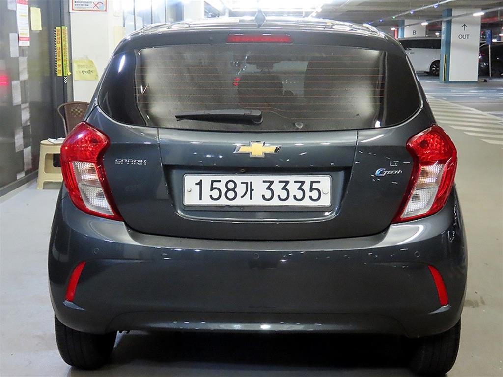 Chevrolet Spark - Vista 5