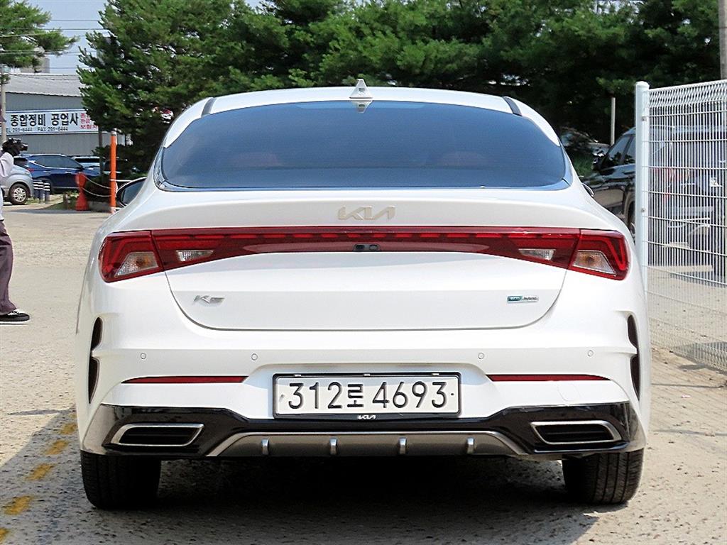 KIA K5 - Vista 4
