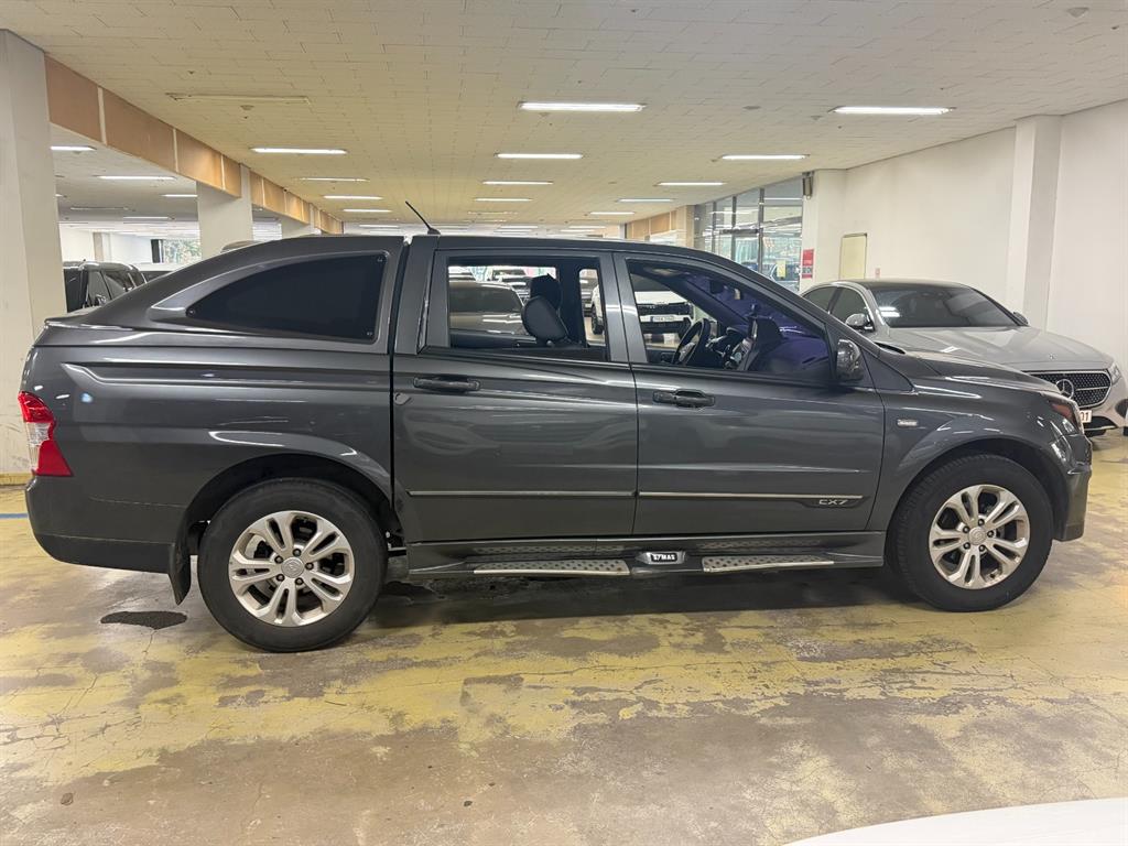 Ssangyong Korando - Vista 5